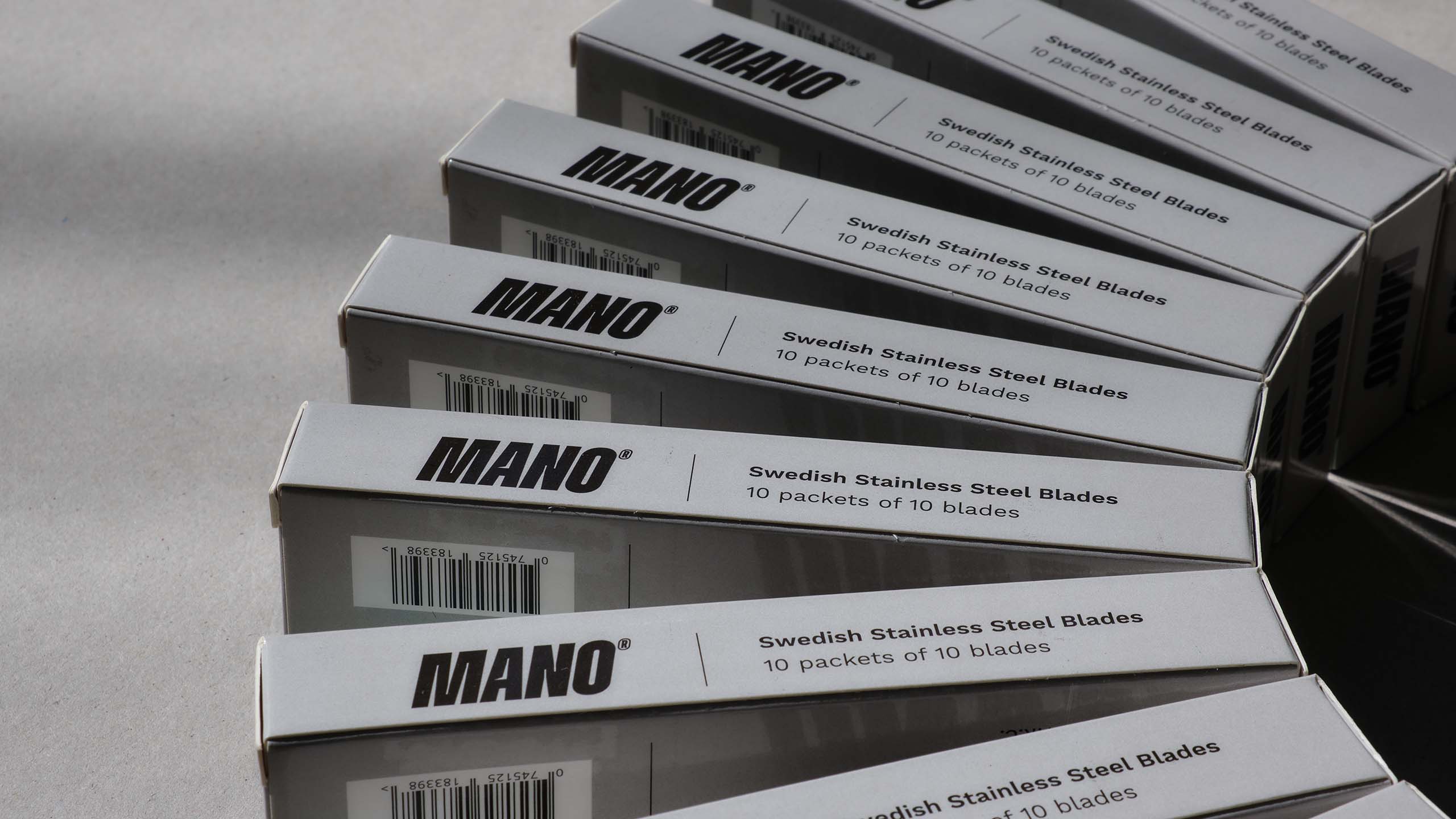 Mano-Branding-05